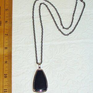Modernist 24" Pendant NECKLACE, Navy Blue Enameled, Gunmetal Chain, Vtg 70's E13